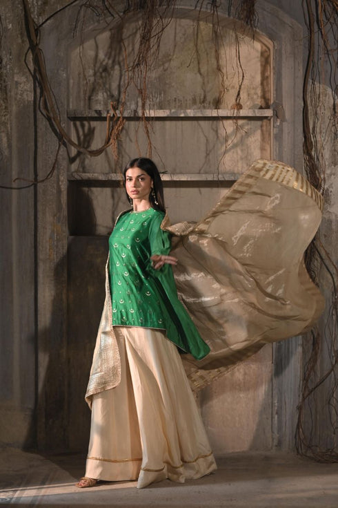 Jalshaghar ivory amina dupatta