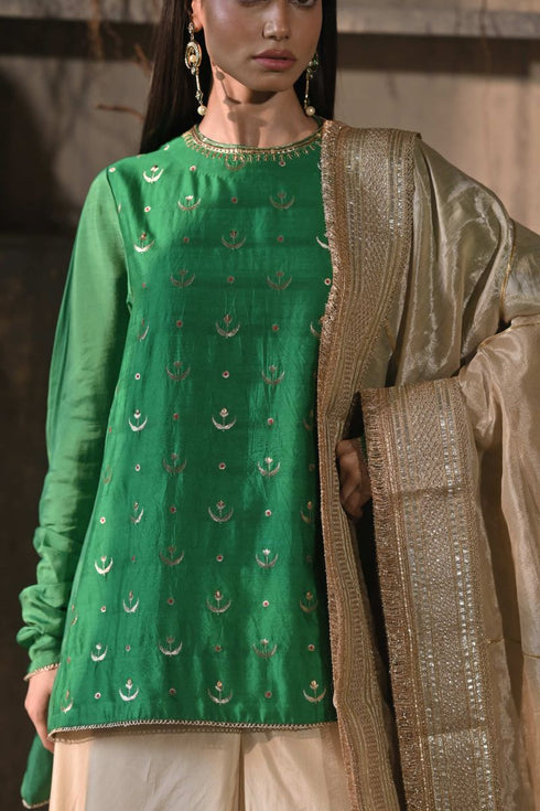Jalshaghar ivory amina dupatta
