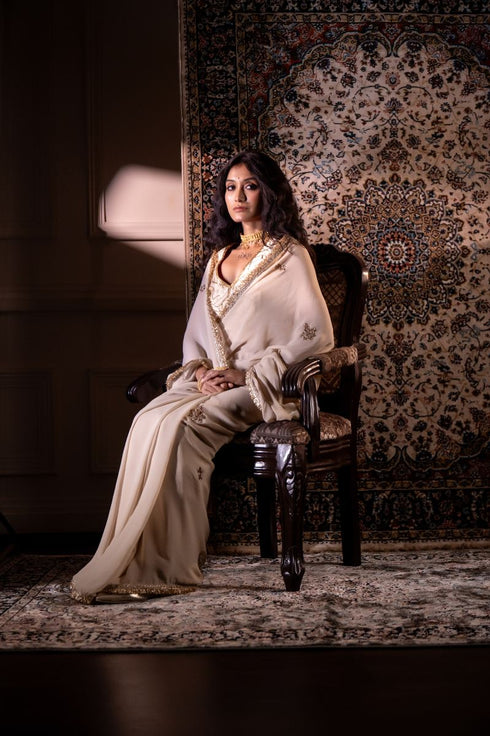 Jalshaghar ivory gota phool sari