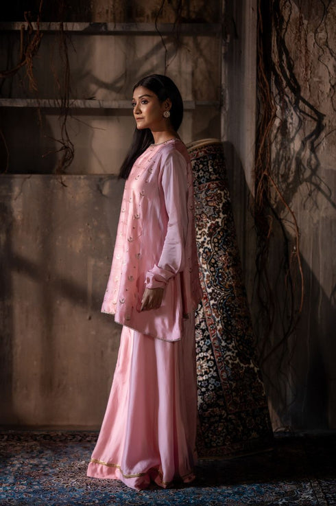 Jalshaghar tyohaar pink chandphool shabana with gharara