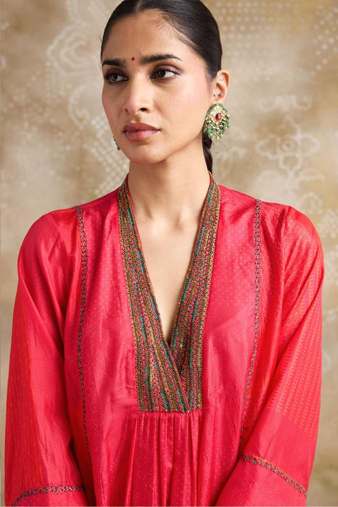 Kaashvi pink V-neck kurta