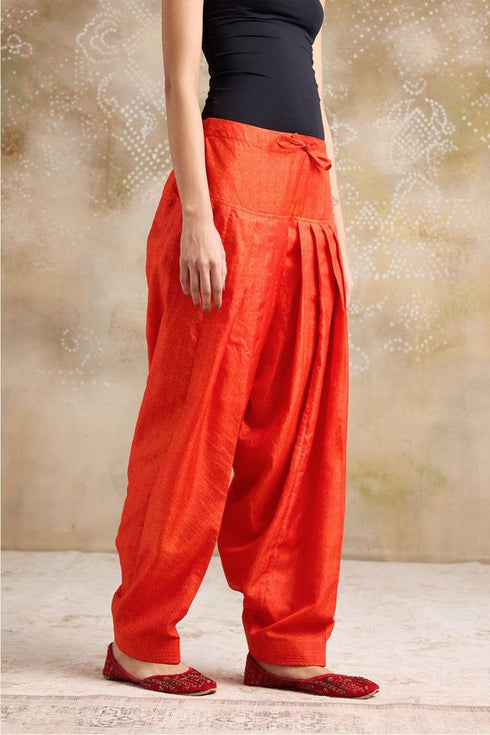 Kaashvi pink printed salwar