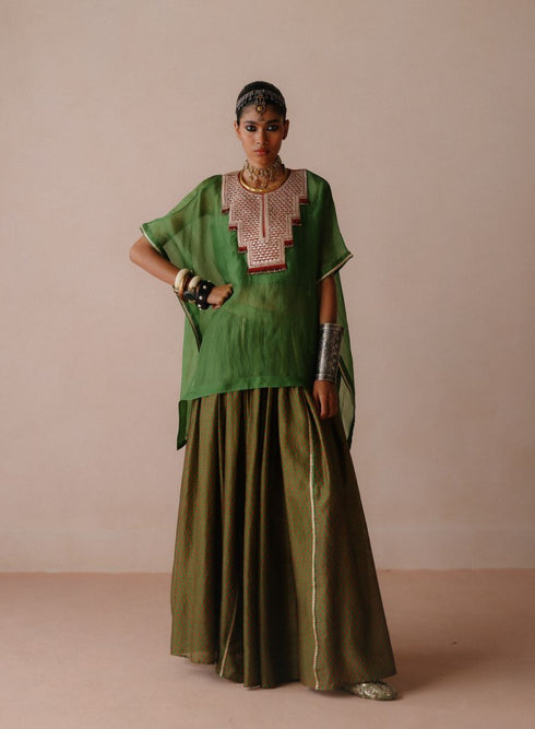 Kairi green skirt set