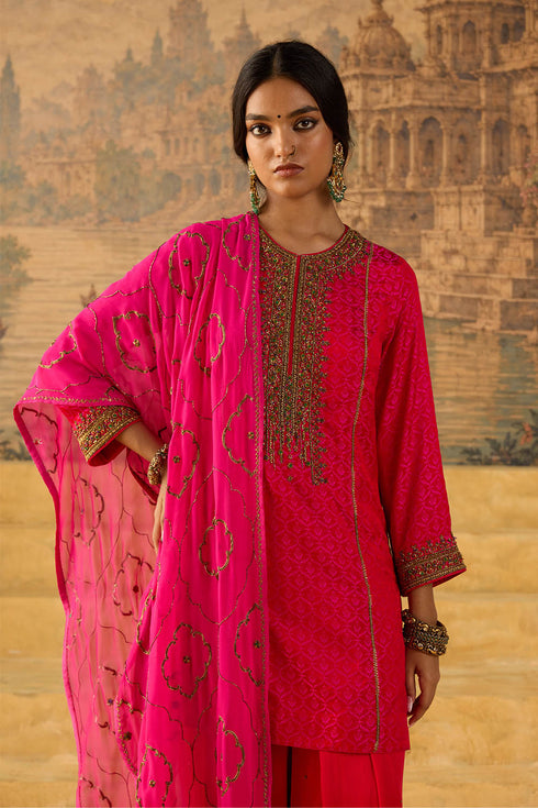 Kashi fuchsia dupatta