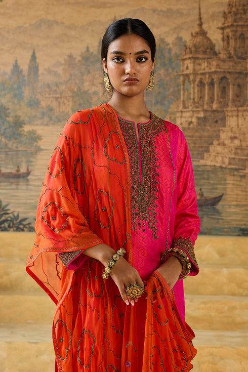 Kashi orange dupatta