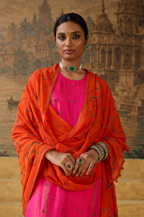 Kashi orange dupatta