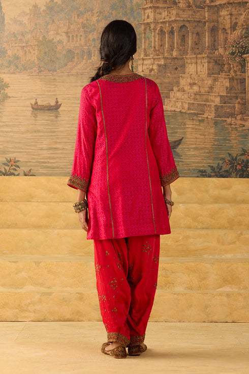 Kashi red short kurta