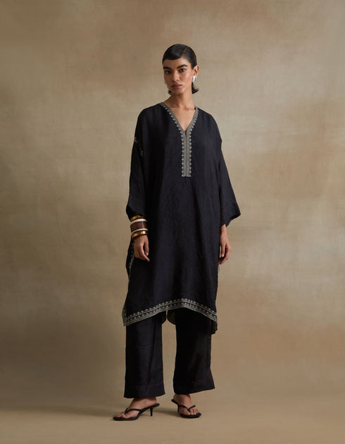 Kiln black kaftan set