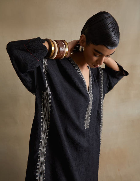 Kiln black kaftan set