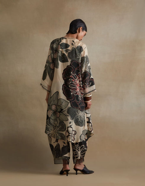 Kiln clay intricate hand embroidered kurta set
