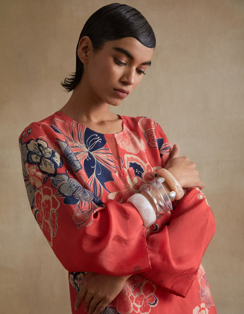 Kiln tomato bold floral print kurta set