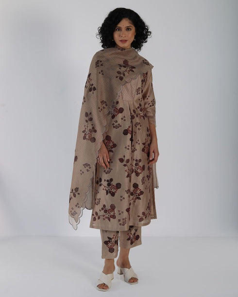 Kizuna beige sakura block print kurta set