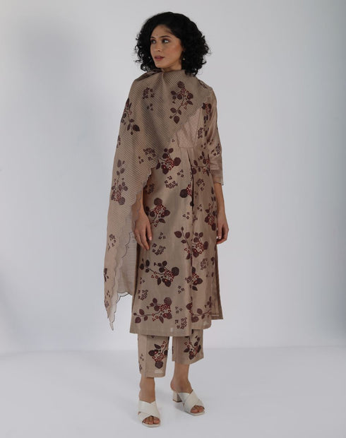 Kizuna beige sakura block print kurta set