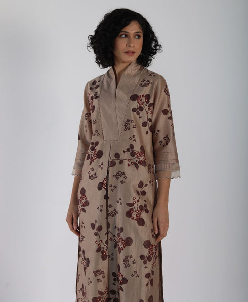 Kizuna beige sakura block print kurta set