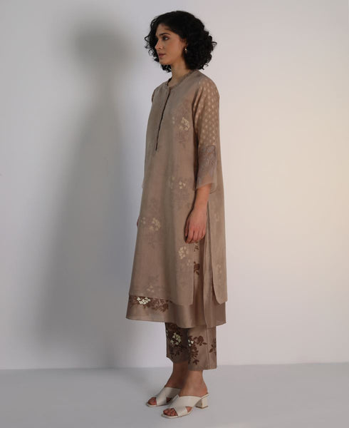 Kizuna beige tonal yuri print kurta set