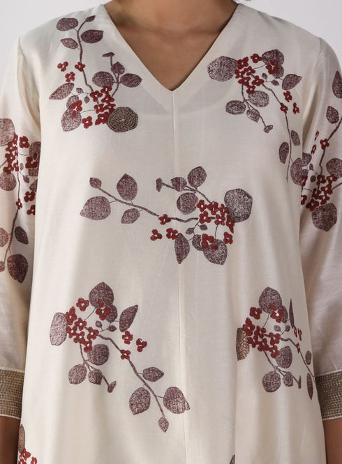 Kizuna ivory sakura print kurta set
