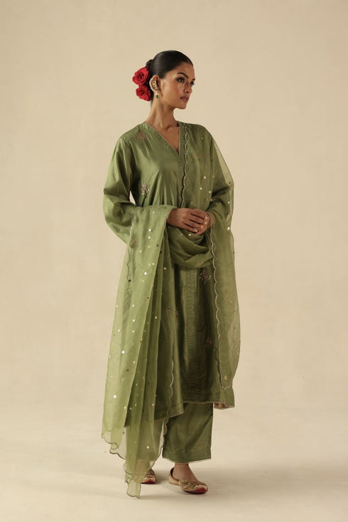 Kohinoor green kurta set