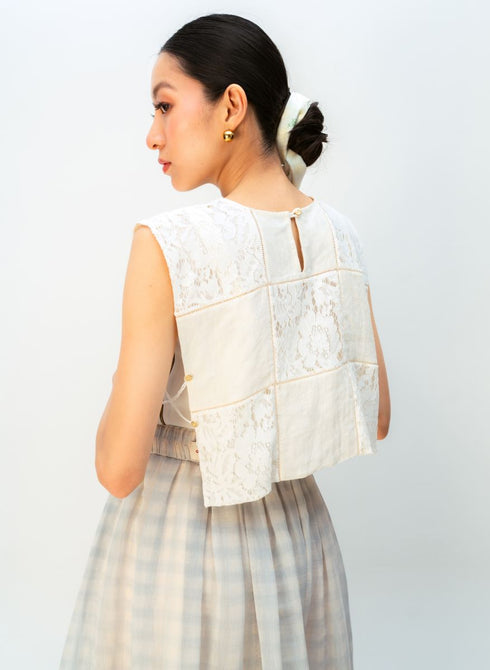 Lemon whisper bib