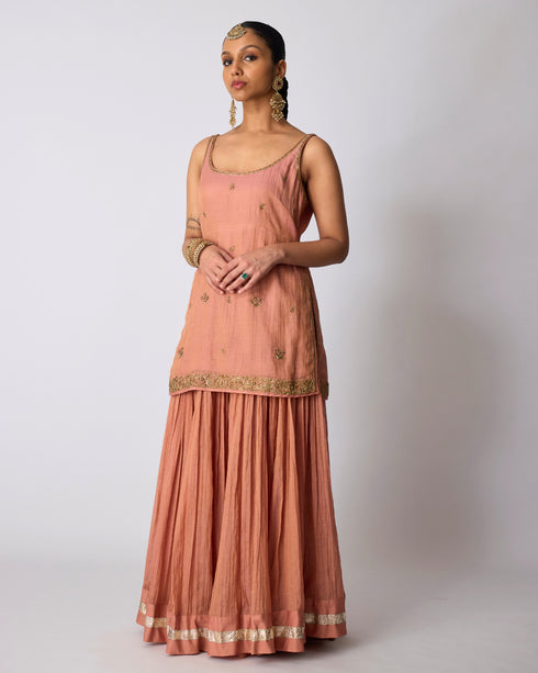 Maahi short kurta set