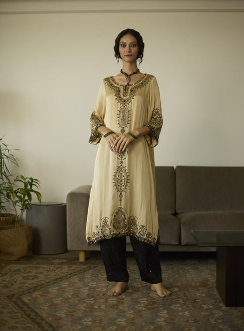 Maitreyi beige saanjh kurta with pants