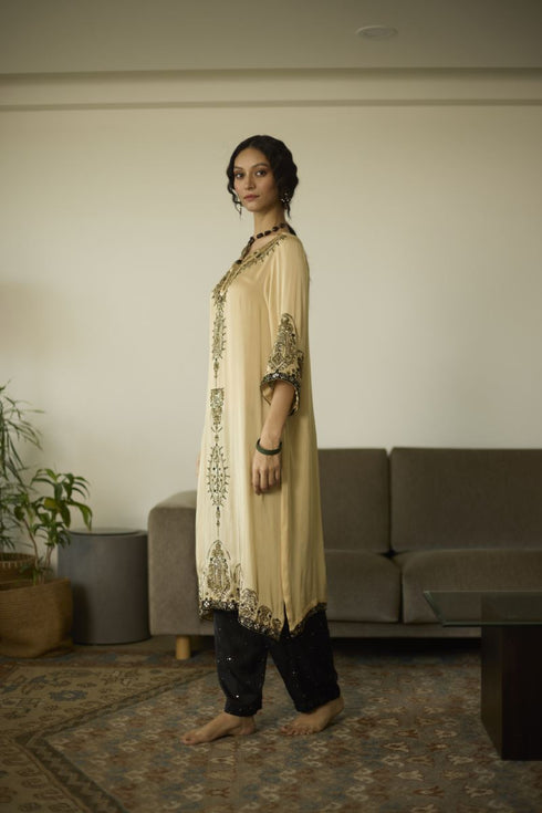 Maitreyi beige saanjh kurta with pants