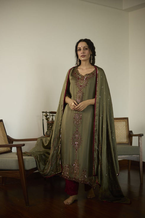 Maitreyi green saanjh dupatta