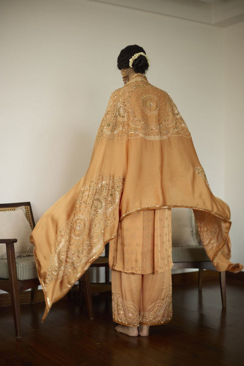 Maitreyi orange dupatta