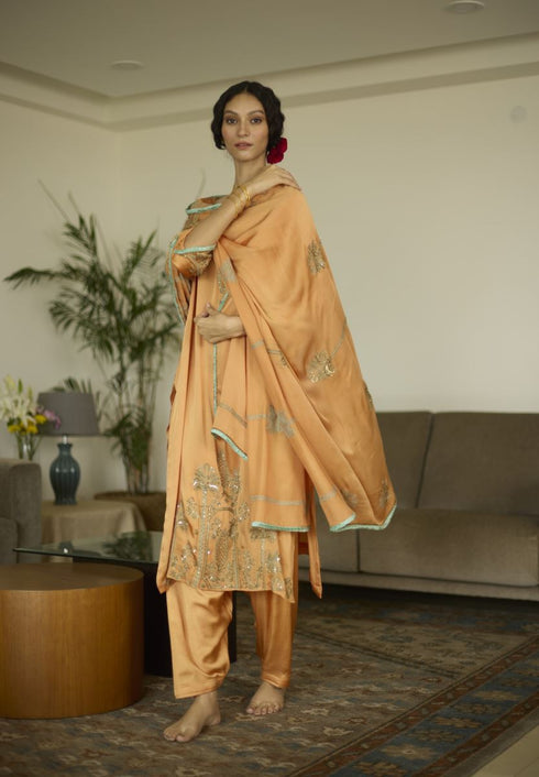 Maitreyi orange palm dupatta