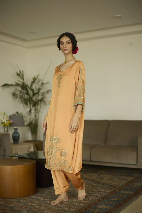 Maitreyi orange palm kurta set