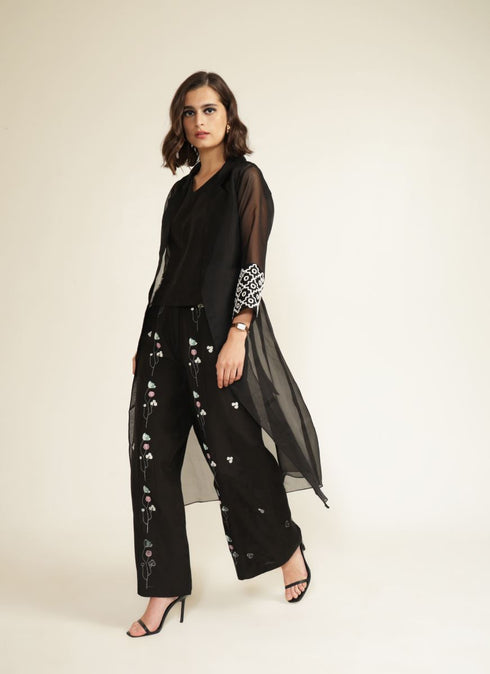 Meadows black jacket with top and pants