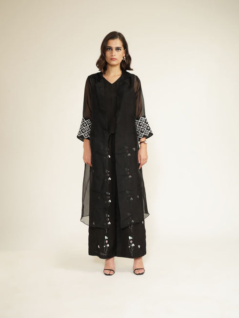 Meadows black jacket with top and pants