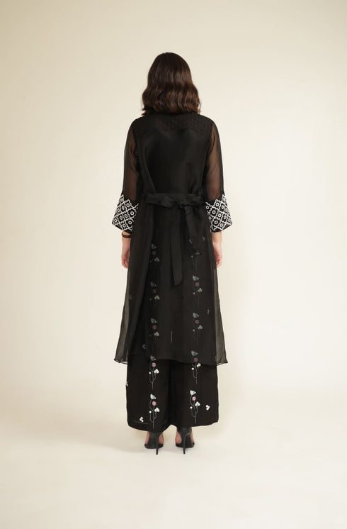 Meadows black jacket with top and pants