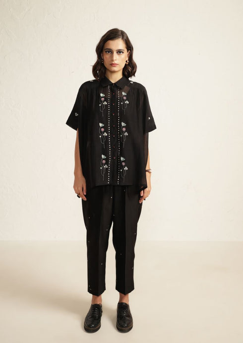 Meadows black shirt with pants