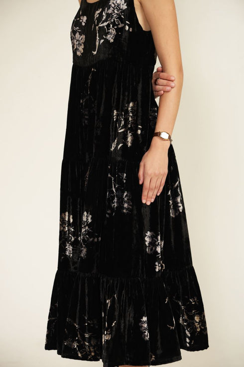 Meadows black tier dress