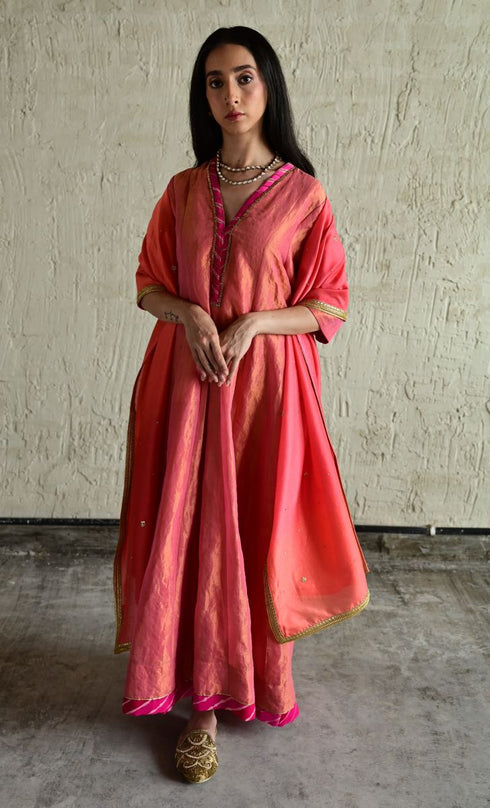 Meera pink sashiko dress