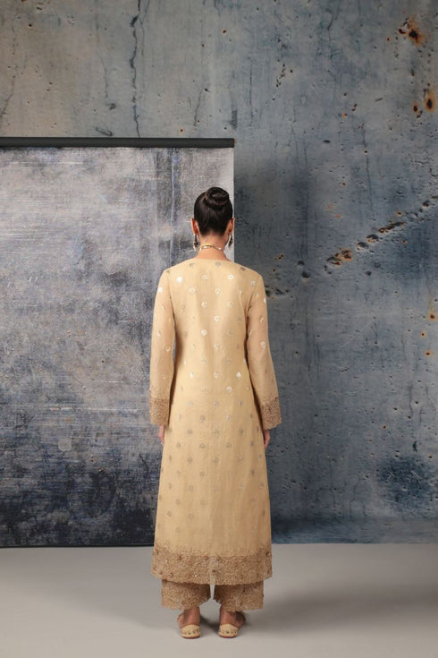 Mehrang ivory farshi kurta set