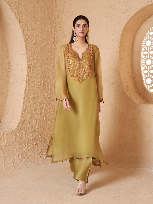 Mehrang olive green heavy neck kurta set