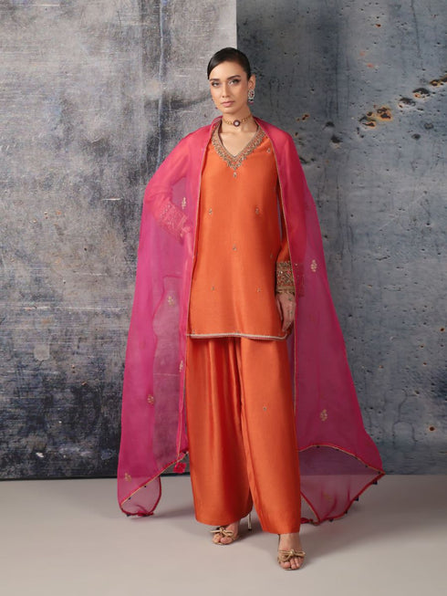 Mehrang orange V neck short kurta set