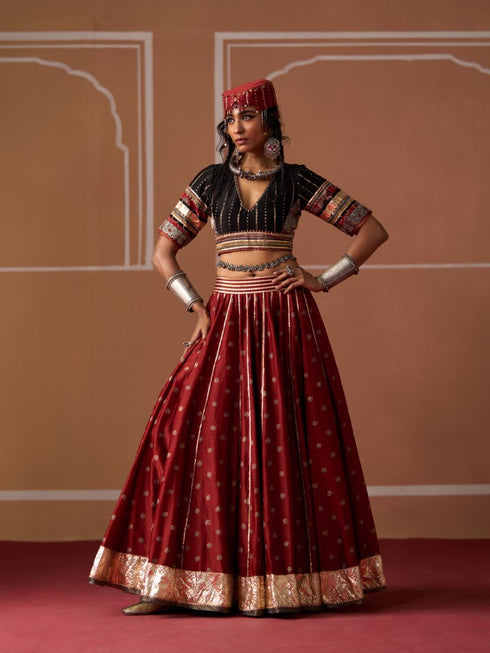 Miras kesar skirt
