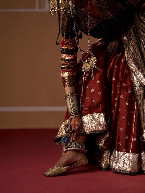 Miras kesar skirt