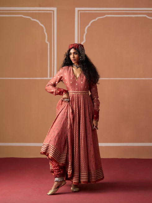 Miras krisha kurta with tania churidar