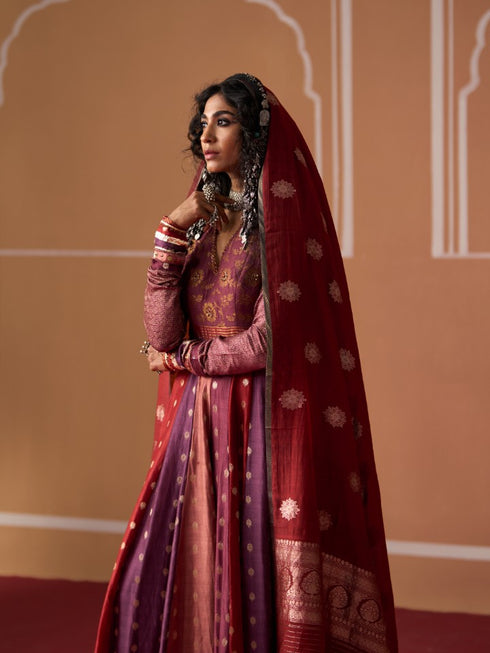 Miras sadaf kurta