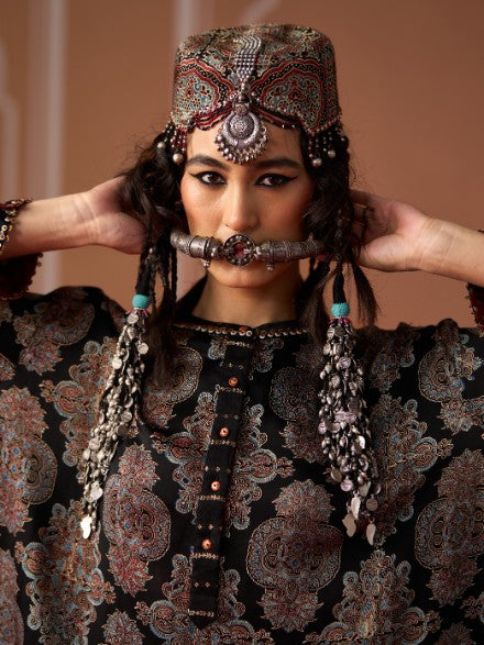 Miras sitara kurta