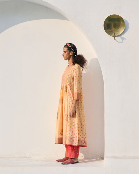 Mira sunny peach kurta