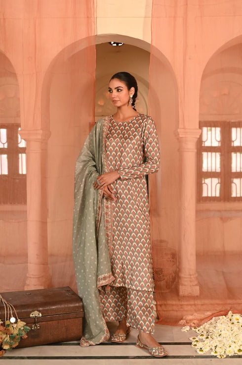 Mor darbar multicolor kurta set