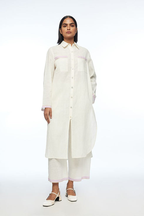 Moyesii ivory front open tunic