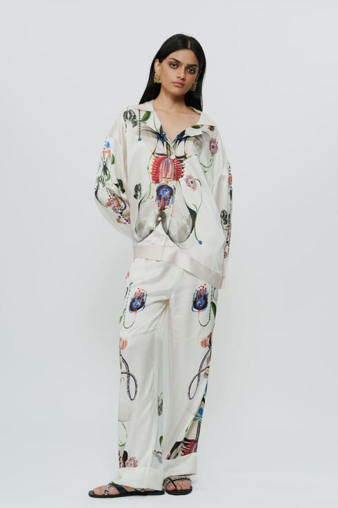 Multicolor astral print PJ set