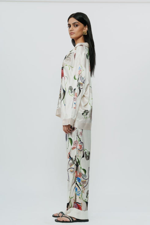Multicolor astral print PJ set