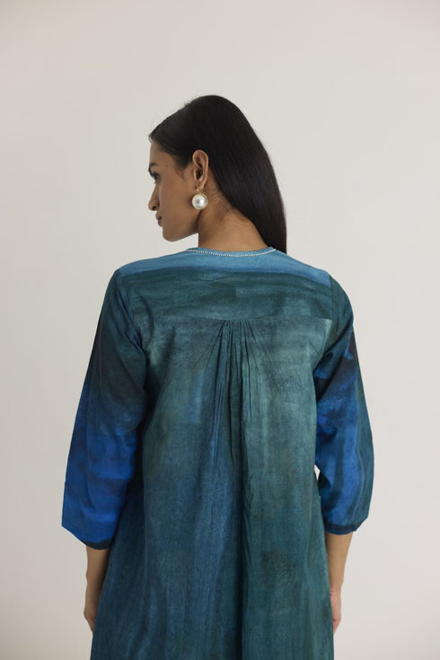 Multi color dilly dally long kurta set