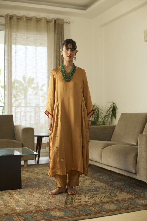 Mustard dua set